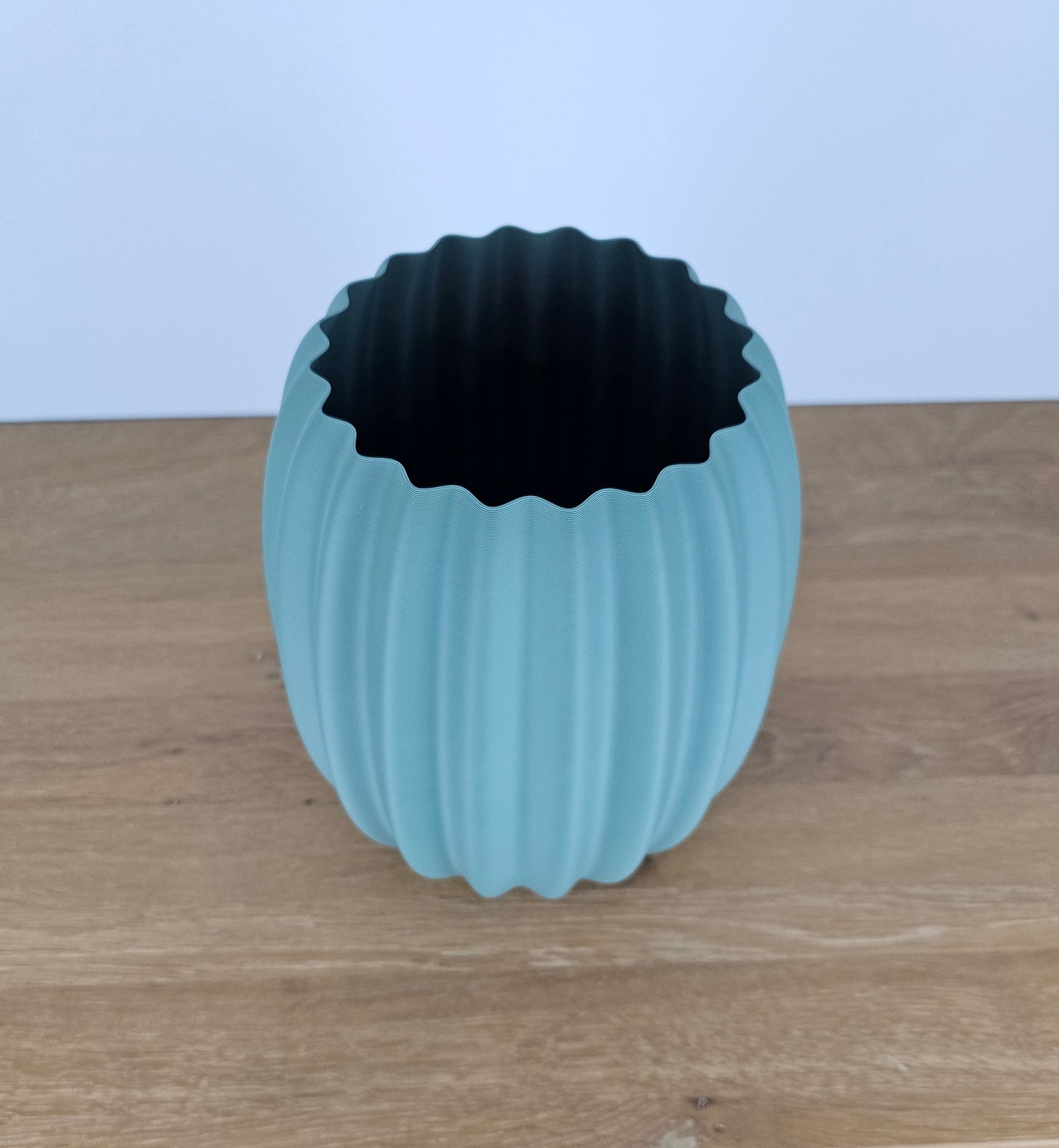 HIVE VASE